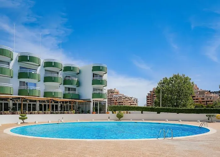 Stylish Beachfront Escape . Steps To . Wifi Apartment Portimão