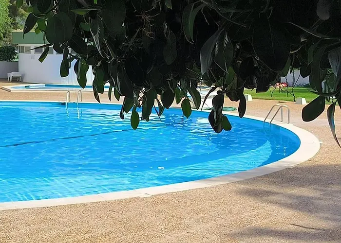 Stylish Beachfront Escape . Steps To . Wifi Apartment Portimão