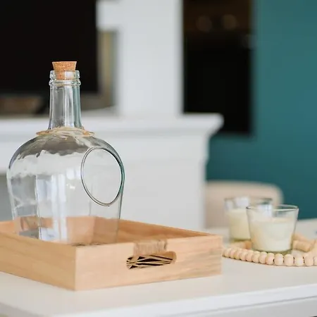 Stylish Beachfront Escape . Steps To . Wifi * Portimão