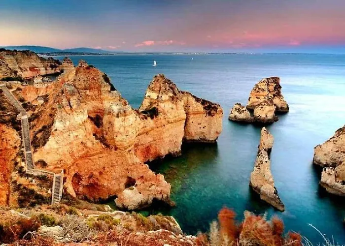 Stylish Beachfront Escape . Steps To . Wifi Lägenhet