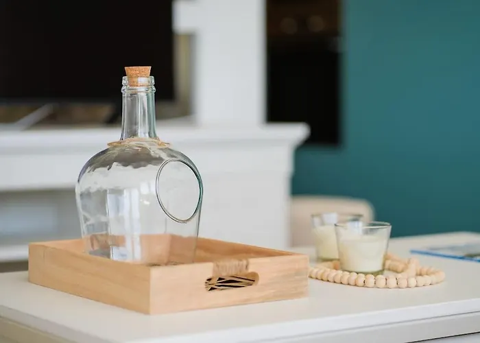 Stylish Beachfront Escape . Steps To . Wifi * Portimão