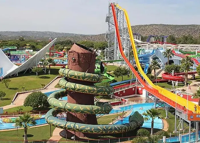 Stylish Beachfront Escape . Steps To . Wifi *