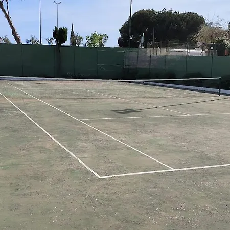 Appartamento Stylish Beachfront Escape . Steps To . Wifi Portimão